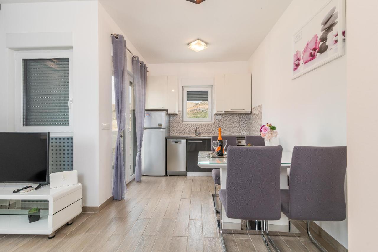 Apartman Lorena Trogir Exteriör bild