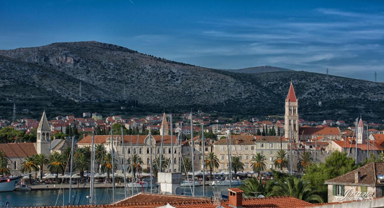 Apartman Lorena Trogir Exteriör bild
