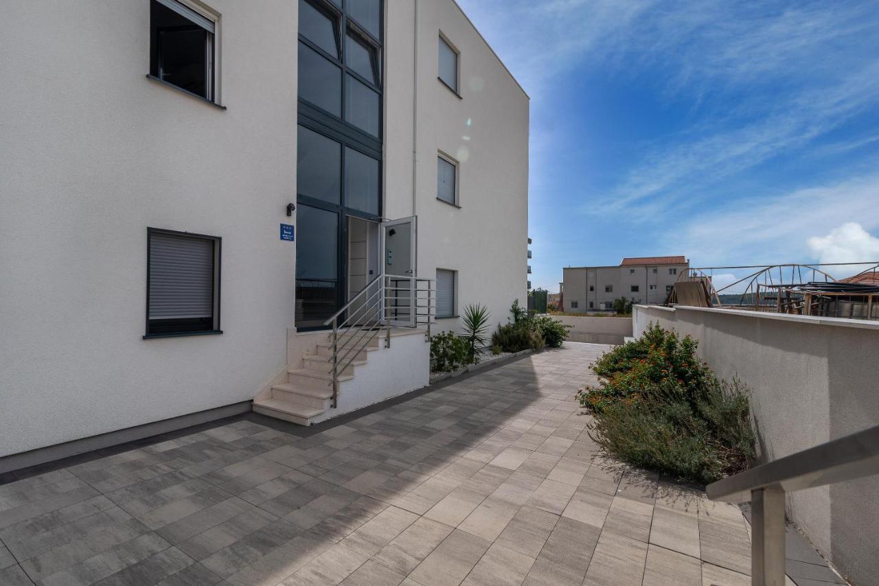Apartman Lorena Trogir Exteriör bild