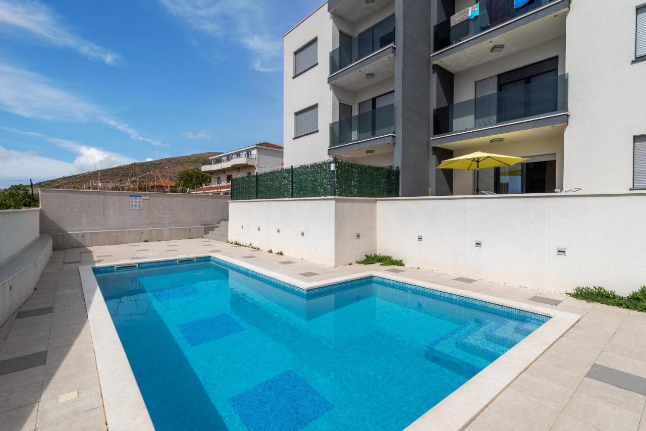 Apartman Lorena Trogir Exteriör bild